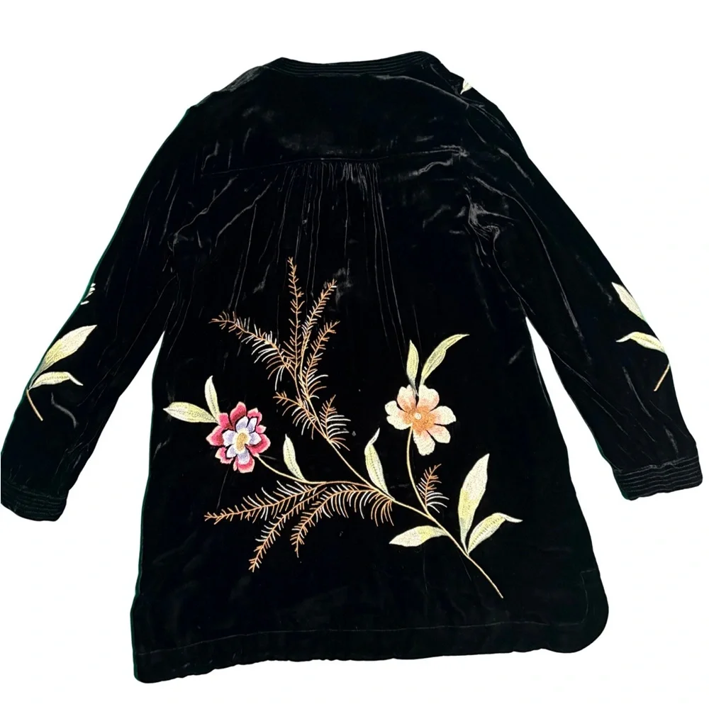 Johnny Was Embroidered Black Velvet (Rayon/Silk) Tunic XL - Picture 3 of 7